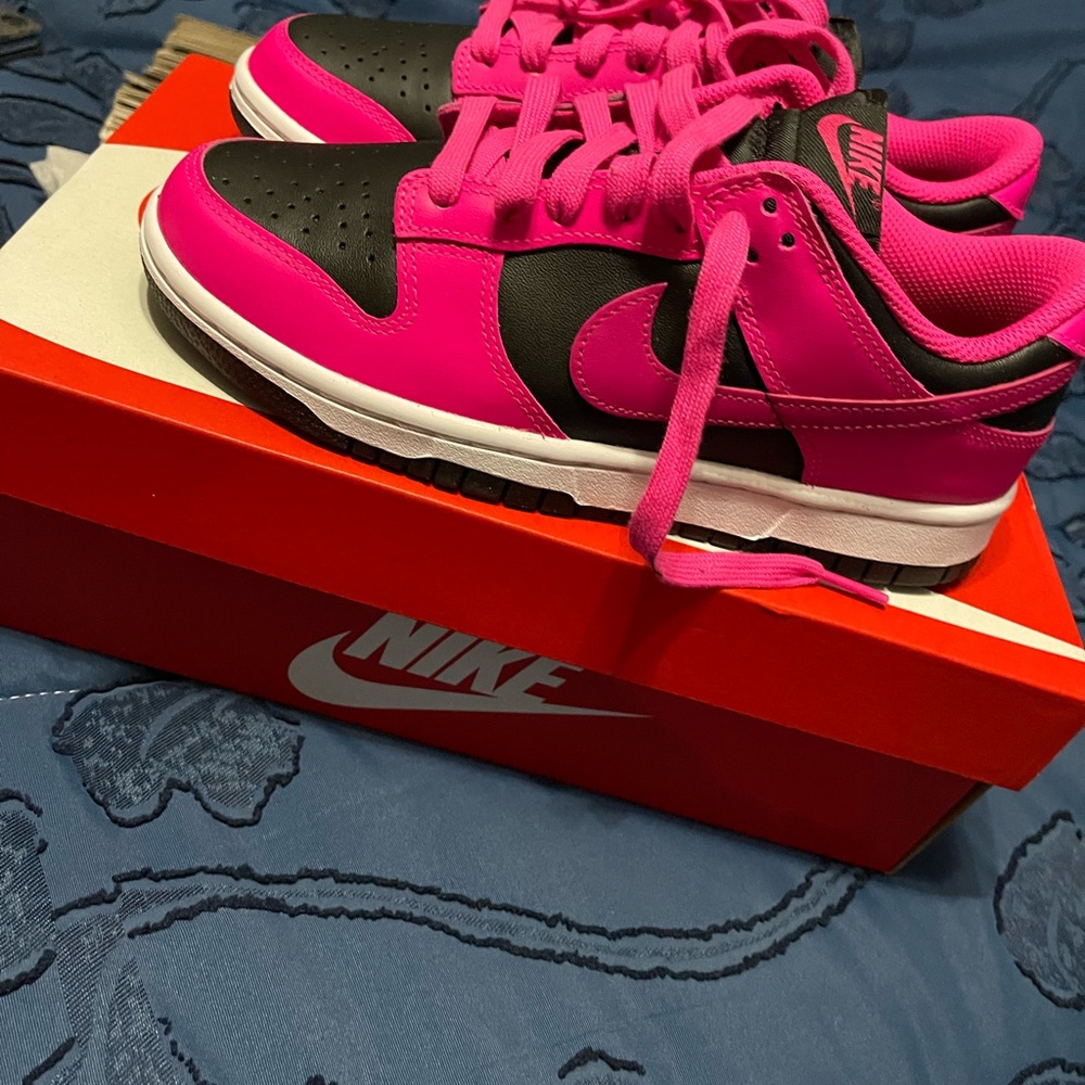 Dunks -BRAND NEW!!